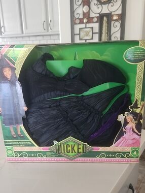 Deluxe Elphaba Dress And Accessories Wicked For Good Witch Costume